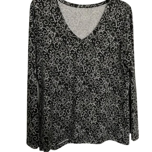 Northern Reflections V-neck Long Sleeve T-shirt - Picture 1 of 5